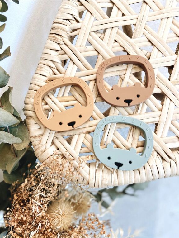 hochet de dentition , ours en silicone