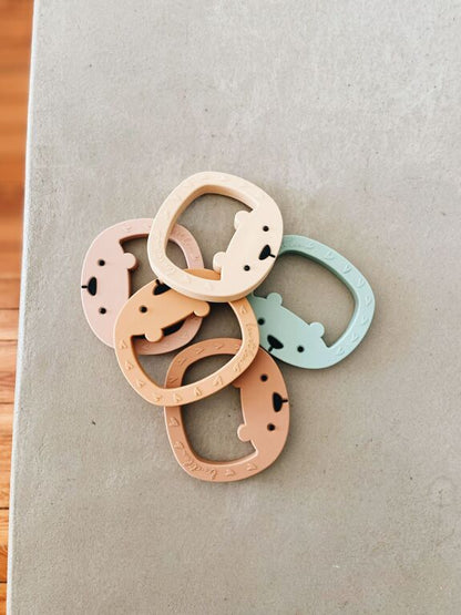 hochet de dentition , ours en silicone